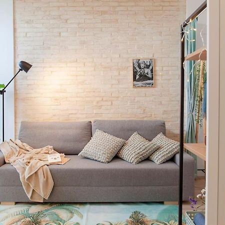 Al5 Seaside Bliss-Stylish Loft Steps From Malvarrosa Valenza Esterno foto