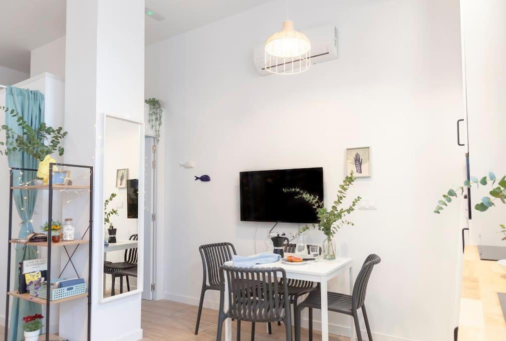 Al5 Seaside Bliss-Stylish Loft Steps From Malvarrosa Valenza Esterno foto
