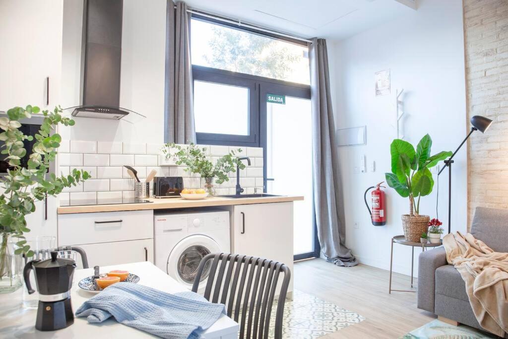 Al5 Seaside Bliss-Stylish Loft Steps From Malvarrosa Valenza Esterno foto