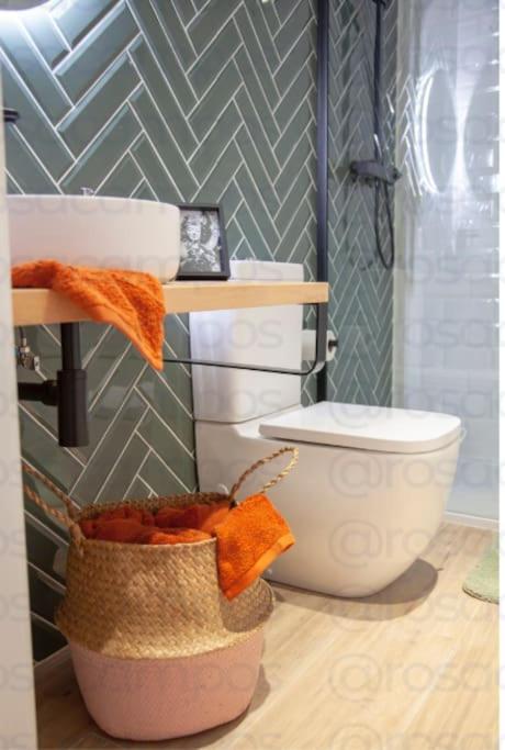 Al5 Seaside Bliss-Stylish Loft Steps From Malvarrosa Valenza Esterno foto