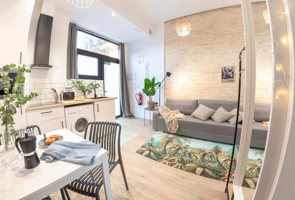 Al5 Seaside Bliss-Stylish Loft Steps From Malvarrosa Valenza Esterno foto