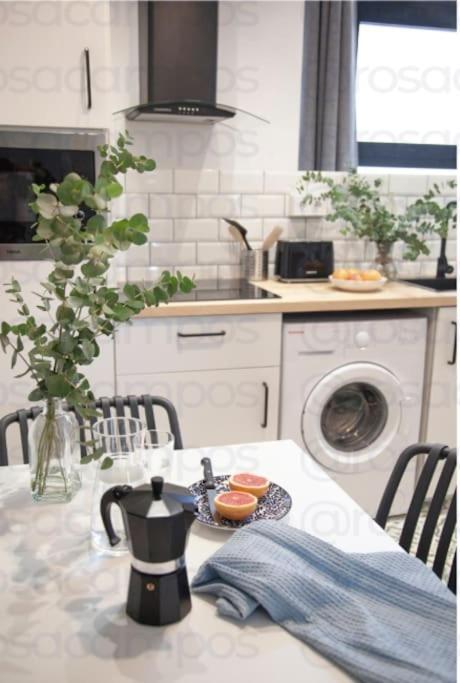 Al5 Seaside Bliss-Stylish Loft Steps From Malvarrosa Valenza Esterno foto